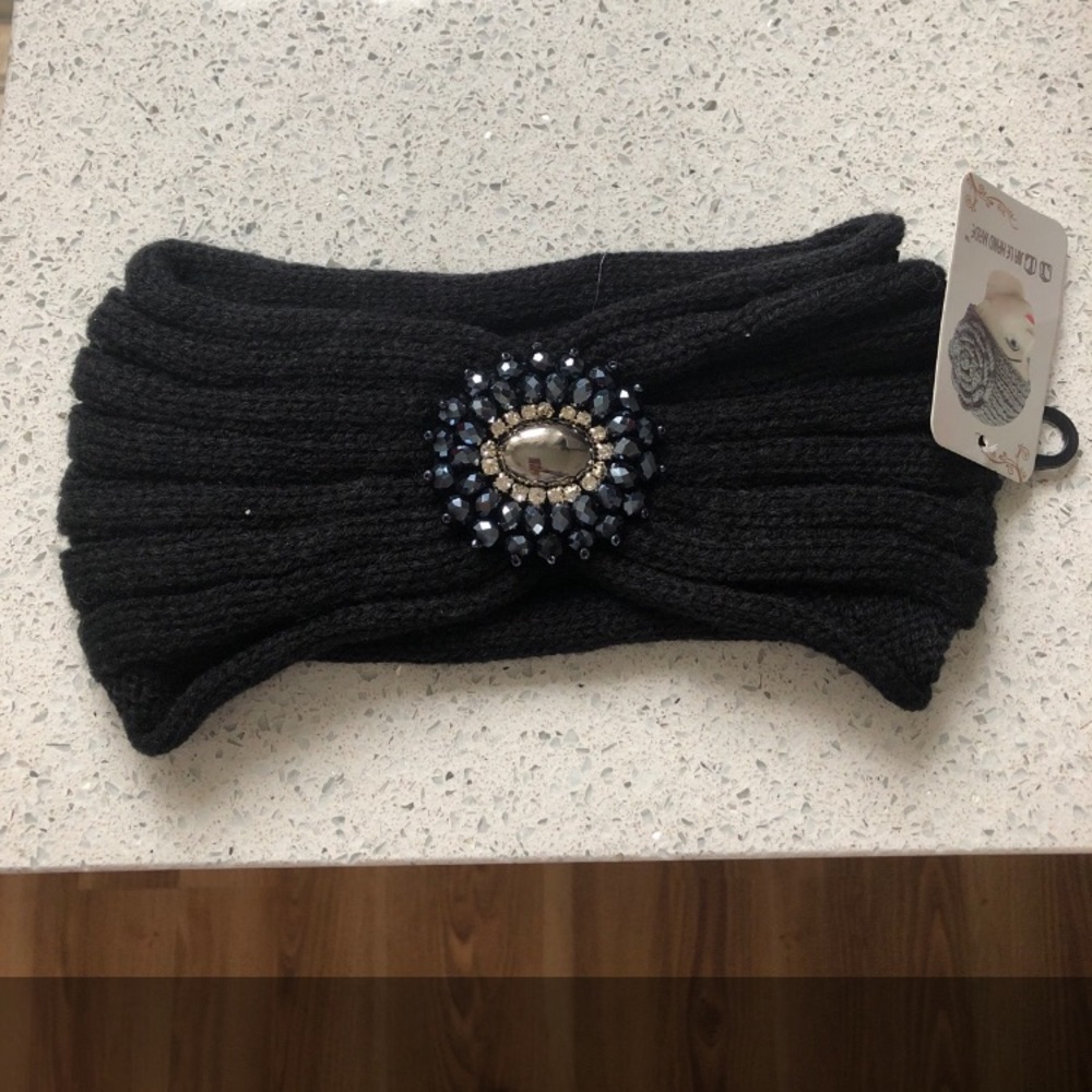 Ear warmers